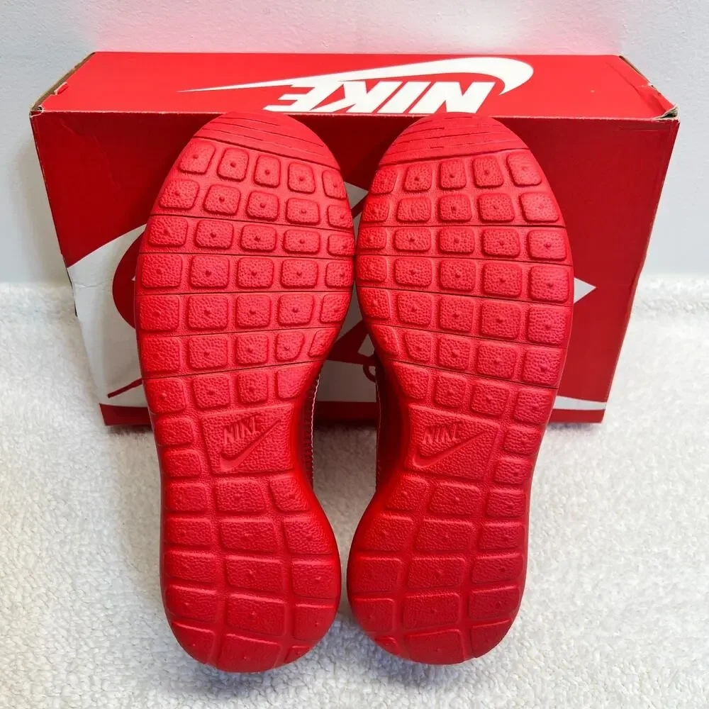 Nike Youth Sneakers Roshe One Flight Weight (GS) Red Stripped Shoes Size 6Y
